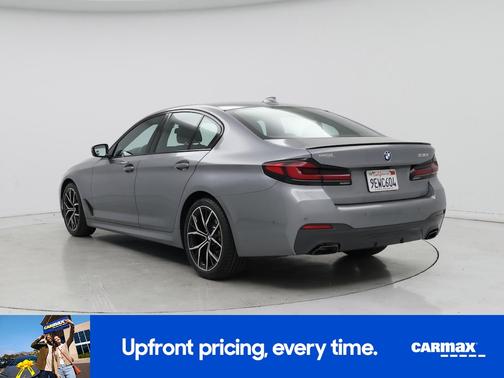 Gray 2023 BMW 530 I