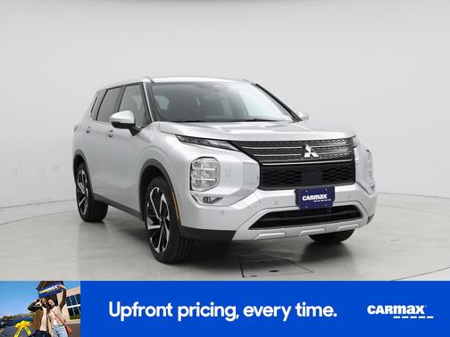 2024 Mitsubishi Outlander ES