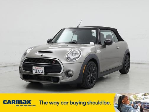 2016 MINI Convertible S