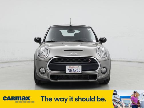 2016 MINI Convertible S