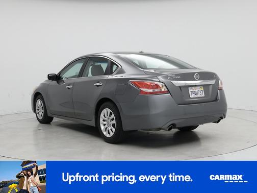 2015 Nissan Altima SV