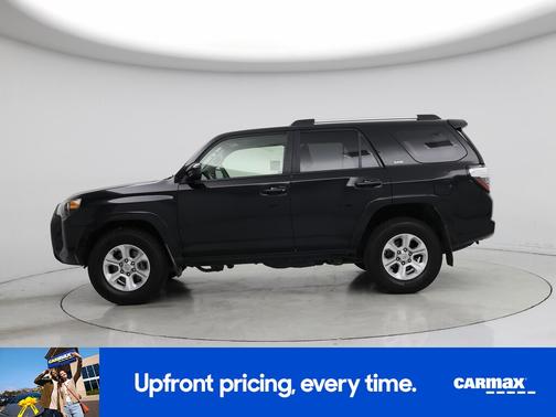 Black 2019 Toyota 4Runner SR5