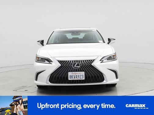 White 2019 Lexus ES 350 Luxury