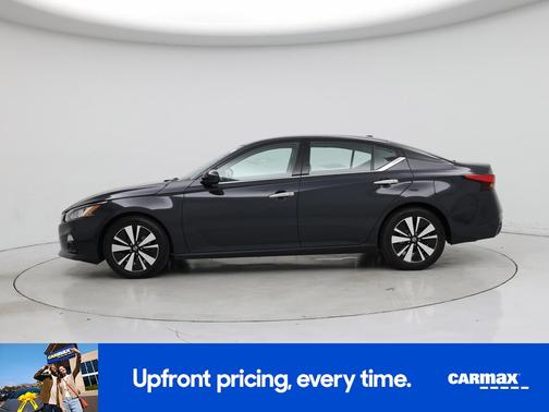 Blue 2019 Nissan Altima SV