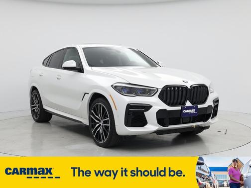 2023 BMW X6 M50i