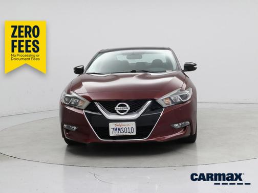 Red 2016 Nissan Maxima SL