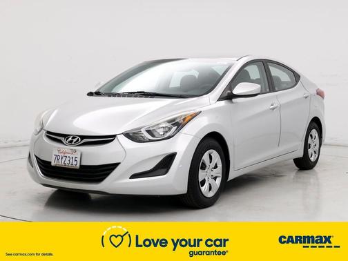 Photo 4 of 24 of 2016 Hyundai Elantra SE