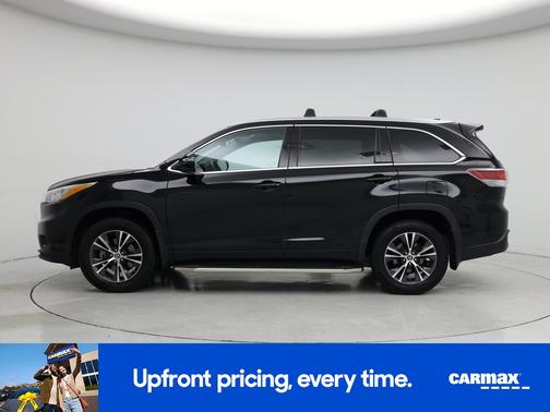 Black 2016 Toyota Highlander XLE