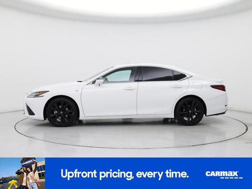 White 2023 Lexus ES 350 F-SPORT Handling