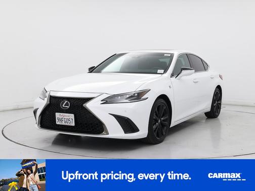 White 2023 Lexus ES 350 F-SPORT Handling