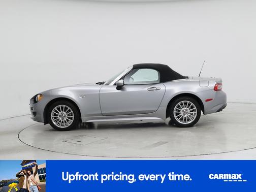 Silver 2017 FIAT 124 Spider Classica