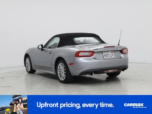 Silver 2017 FIAT 124 Spider Classica