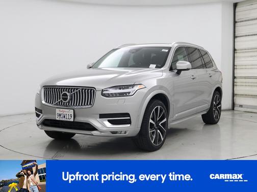 2023 Volvo XC90 B6 Plus