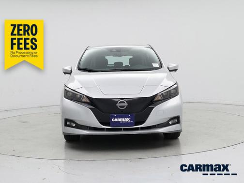 Silver 2023 Nissan Leaf SV Plus