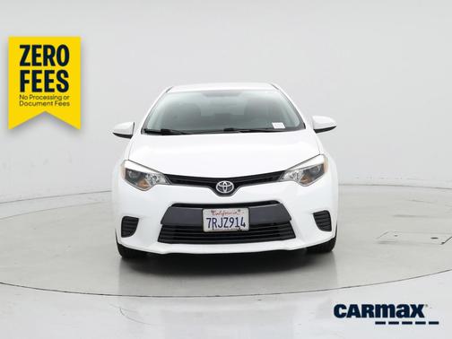 White 2016 Toyota Corolla LE