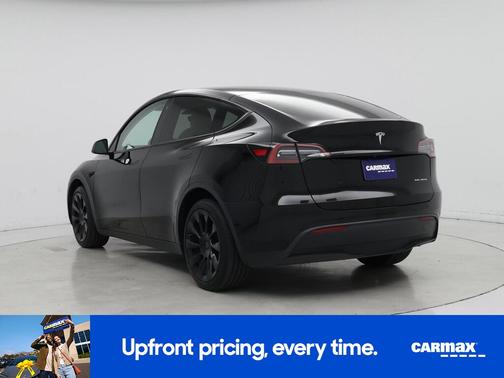 Black 2023 Tesla Model Y Long Range