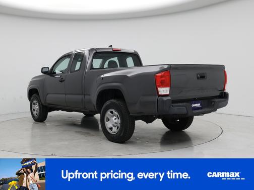 2016 Toyota Tacoma SR