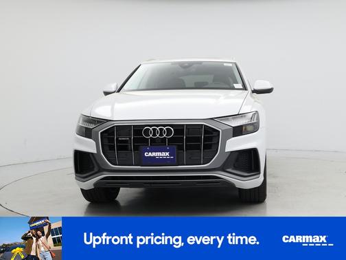 2023 Audi Q8 Premium Plus