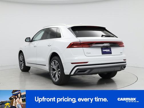 2023 Audi Q8 Premium Plus