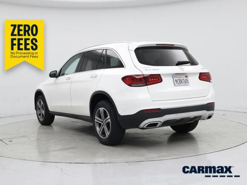 White 2022 Mercedes-Benz GLC 300