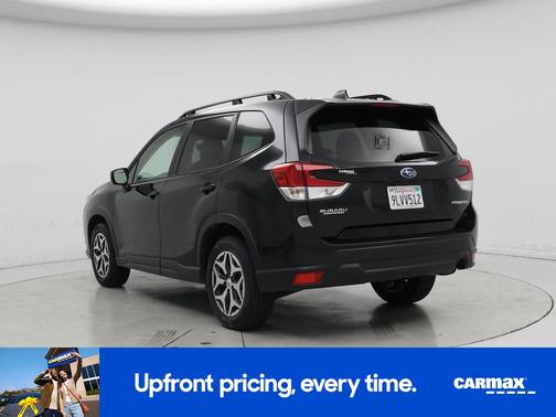 Black 2024 Subaru Forester Premium
