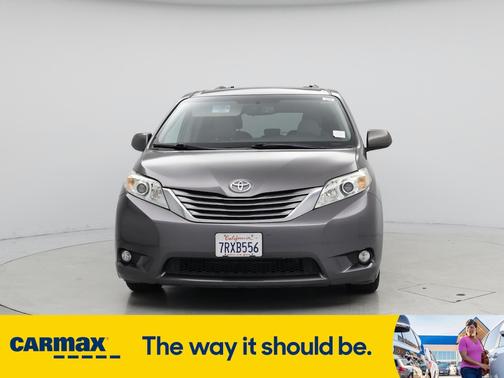 2016 Toyota Sienna XLE