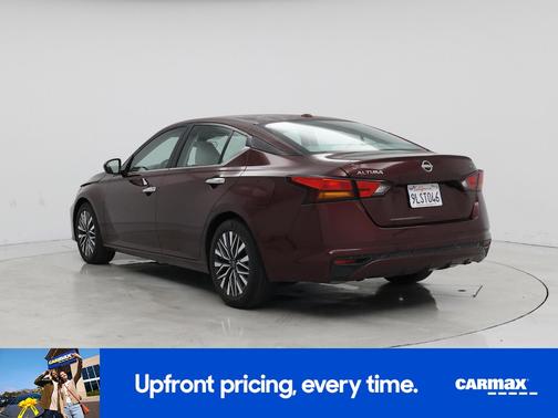 2024 Nissan Altima SV