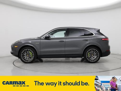2019 Porsche Cayenne E-Hybrid