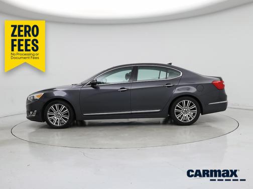 Gray 2016 Kia Cadenza Premium