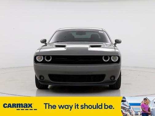 2018 Dodge Challenger SXT Plus