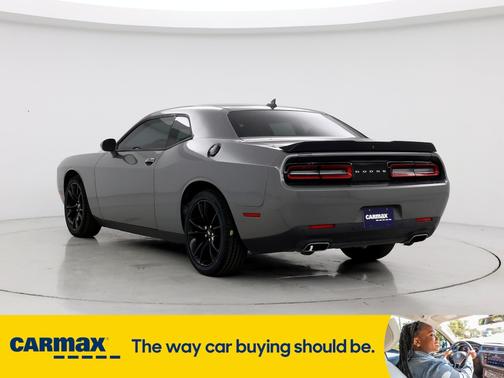 2018 Dodge Challenger SXT Plus