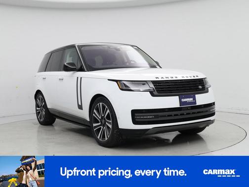 White 2023 Land Rover Range Rover SE