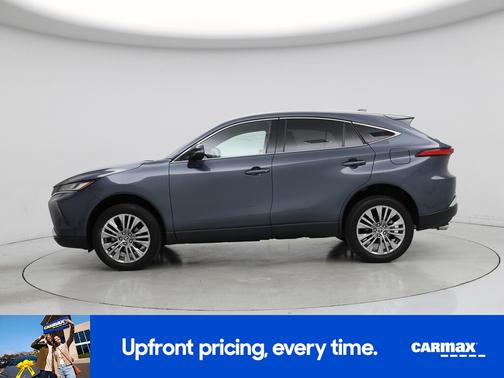 Gray 2023 Toyota Venza XLE