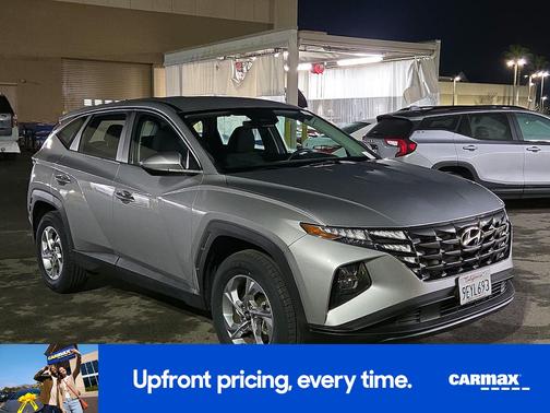 2022 Hyundai TUCSON SE