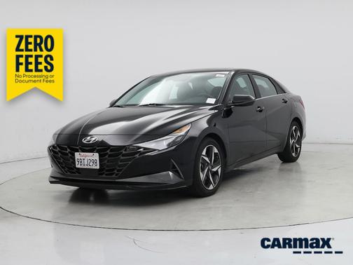 Black 2022 Hyundai ELANTRA SEL