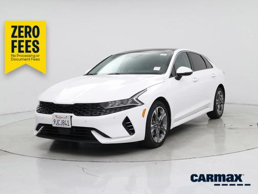 White 2024 Kia K5 EX