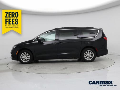Black 2022 Chrysler Pacifica Touring L