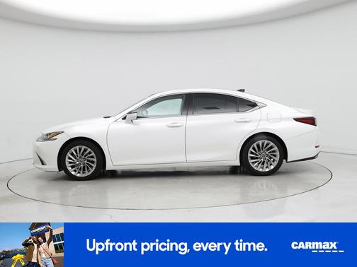 White 2019 Lexus ES 350 Luxury
