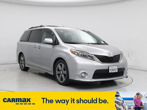 2017 Toyota Sienna SE