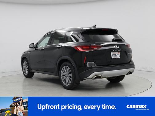 Black 2023 INFINITI QX50 Luxe