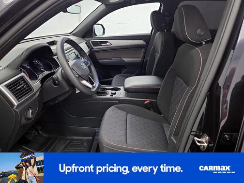 Black 2021 Volkswagen Atlas Cross Sport S