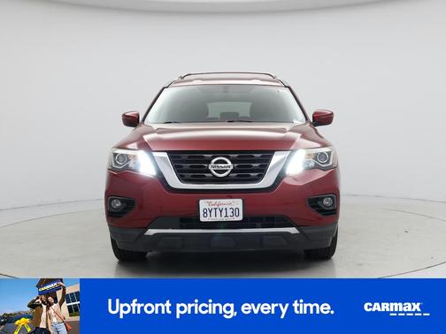 2018 Nissan Pathfinder SV
