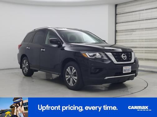 Black 2020 Nissan Pathfinder S