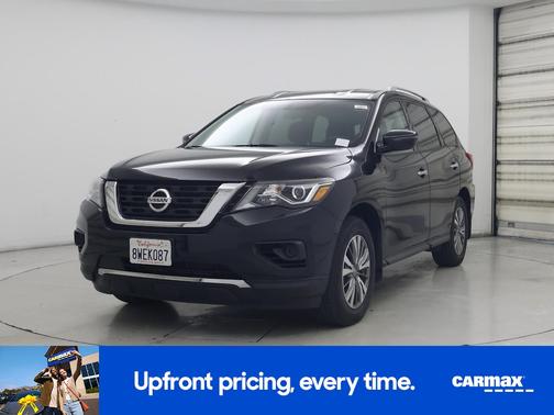 Black 2020 Nissan Pathfinder S
