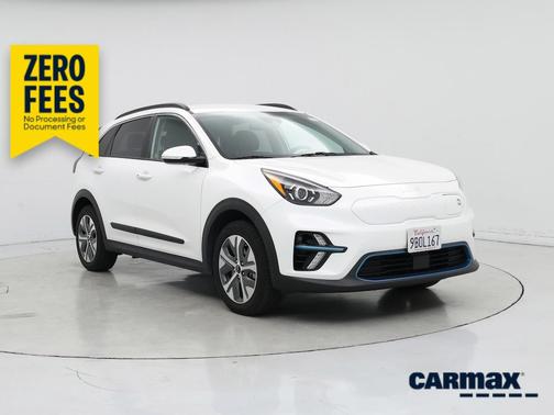 White 2022 Kia Niro EV EX