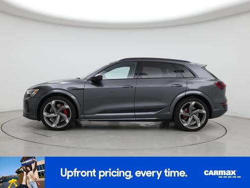 2024 Audi SQ8 e-tron Premium Plus