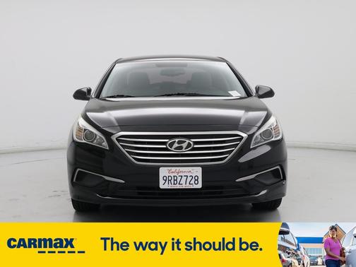 2017 Hyundai SONATA SE