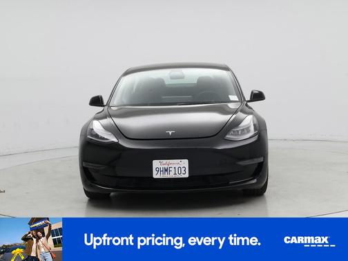 Black 2023 Tesla Model 3