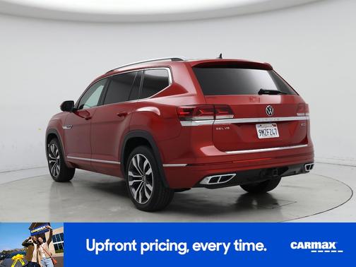 Red 2022 Volkswagen Atlas SEL Premium R-Line