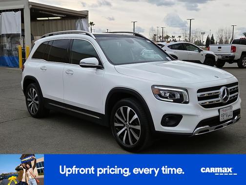White 2022 Mercedes-Benz GLB 250